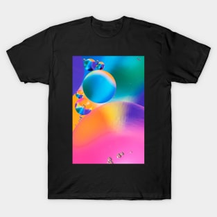 Colorful close up of oil drops in water T-Shirt